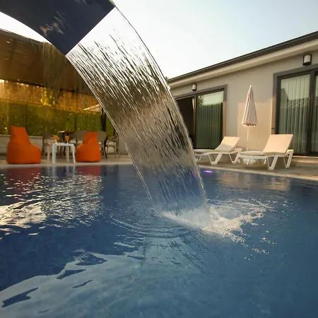 Private Pool In Nature For 4 People, Yaniklar - Awz 233 Villa *